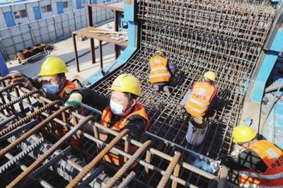 濱鐵2號線第3合同段全面復(fù)工，建設(shè)者清明假期堅守崗位保進(jìn)度